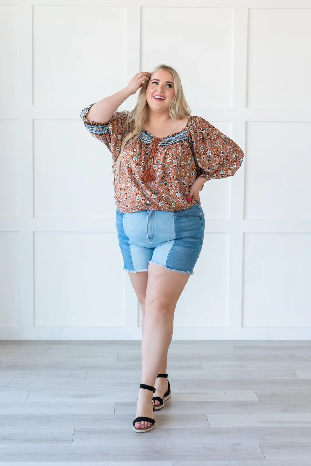 At the Festival Contrast Shorts