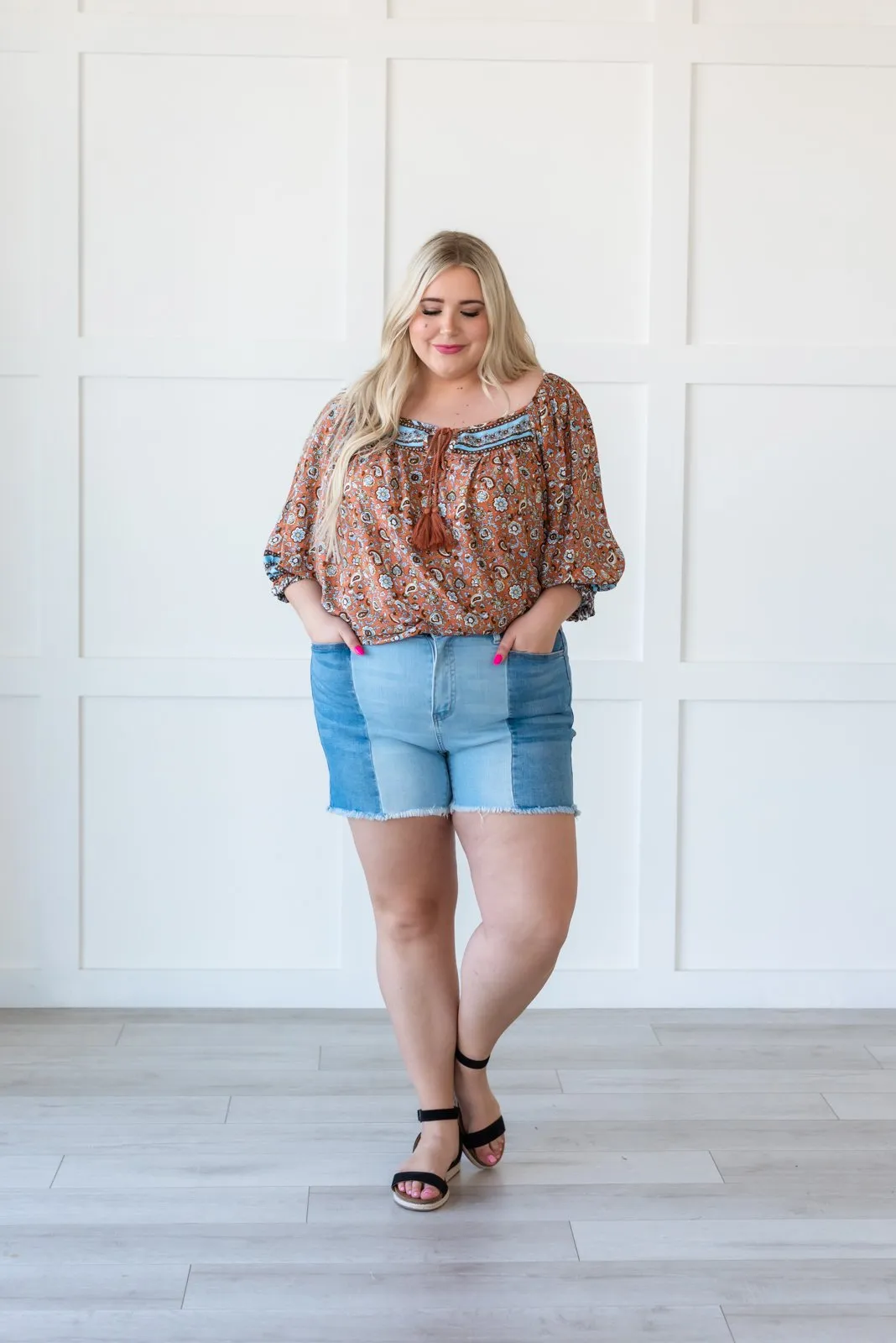 At the Festival Contrast Shorts