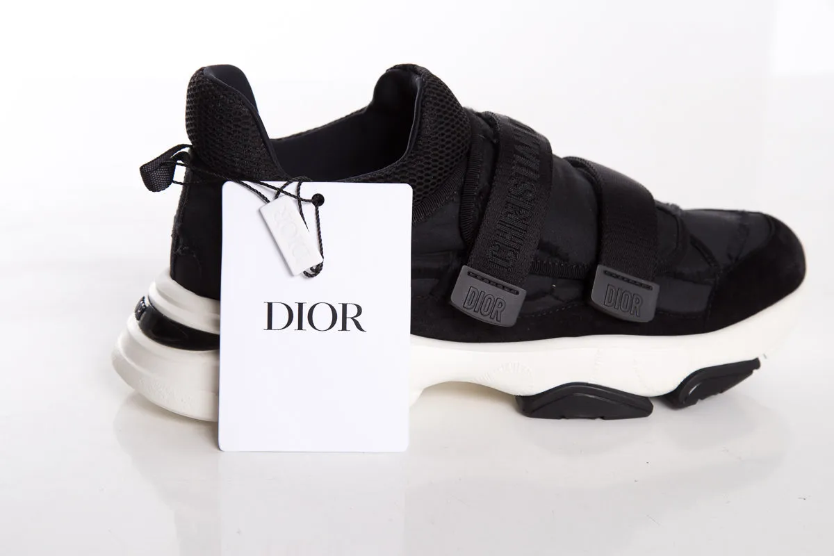 Dior Black & White D- Wander Sneakers SZ 41 NWT