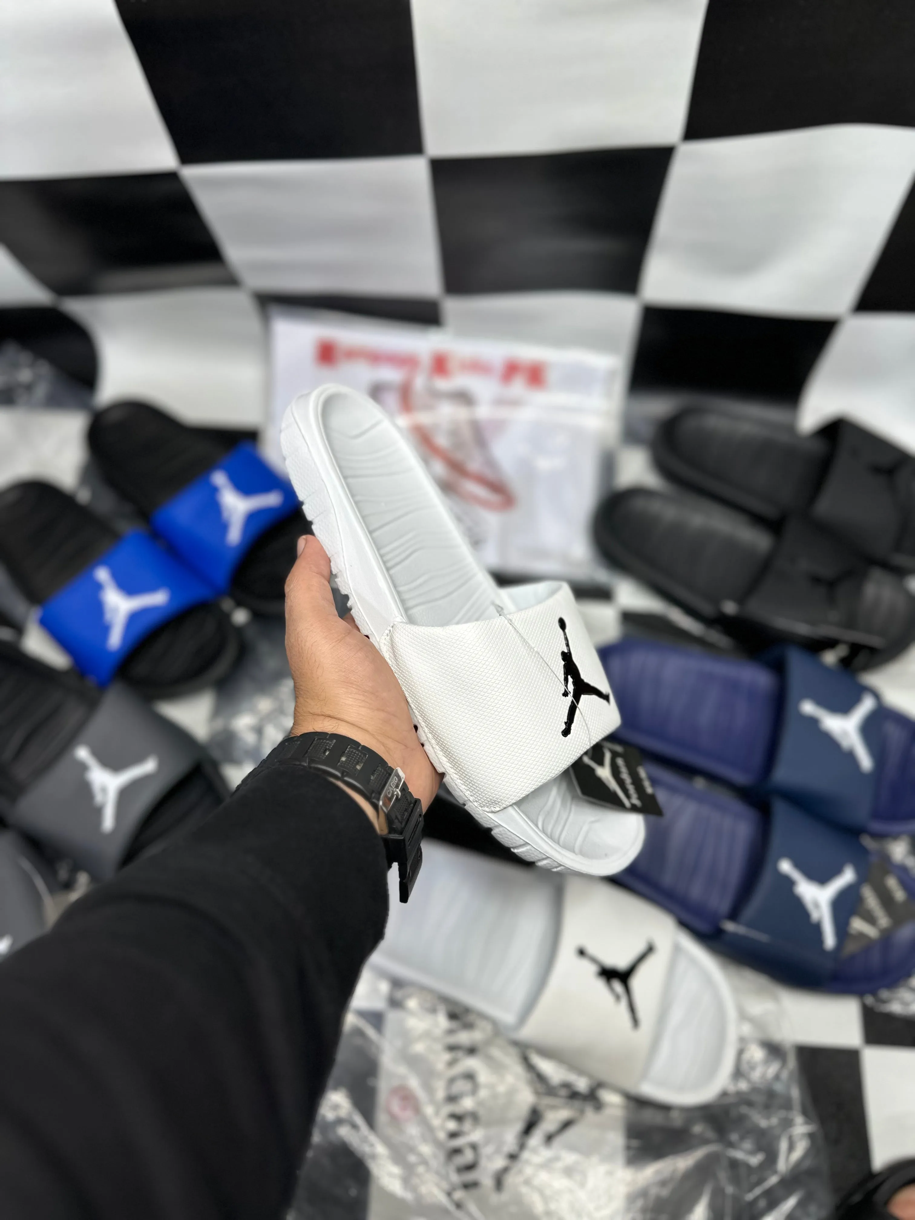 Jordans 🇯🇴 Slides (